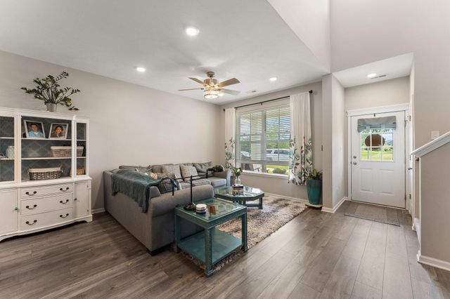 11893 Rhode Island Street, Crown Point, IN 46307