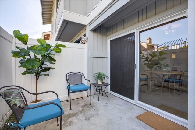 1320 San Simeon Court 4, Ventura, CA 93003