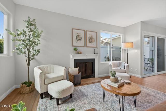 1320 San Simeon Court 4, Ventura, CA 93003