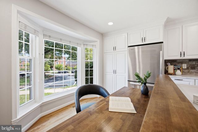 428 N PARK DR, Arlington, VA 22203
