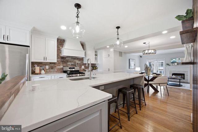 428 N PARK DR, Arlington, VA 22203