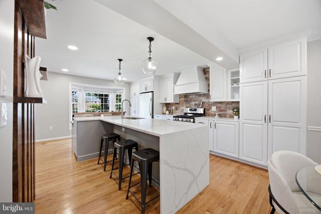 428 N PARK DR, Arlington, VA 22203