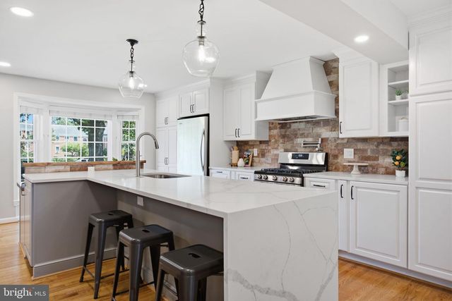 428 N PARK DR, Arlington, VA 22203