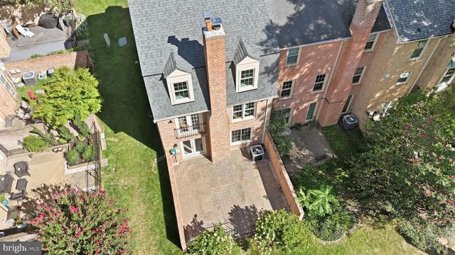 428 N PARK DR, Arlington, VA 22203