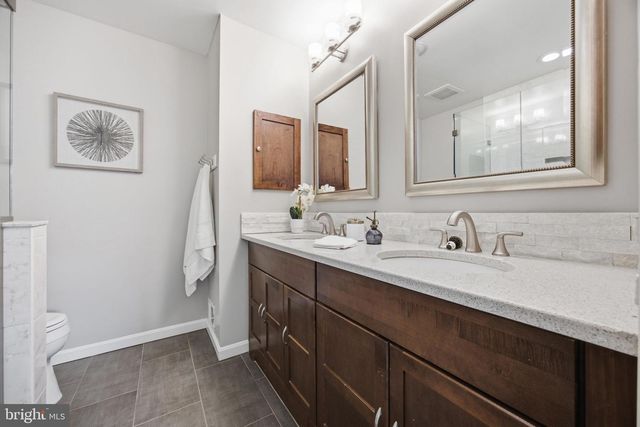 428 N PARK DR, Arlington, VA 22203