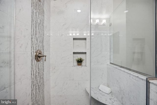 428 N PARK DR, Arlington, VA 22203