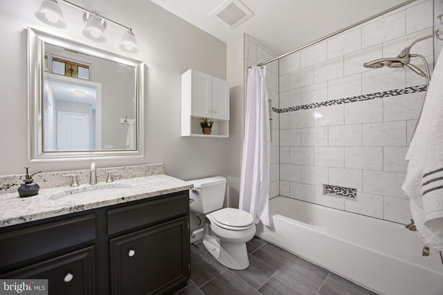 428 N PARK DR, Arlington, VA 22203