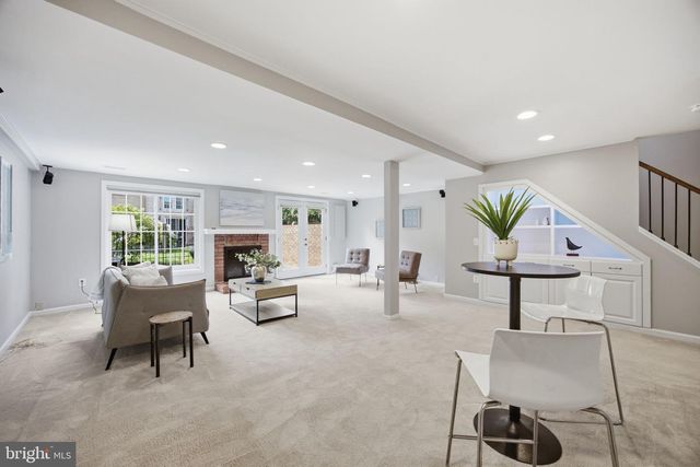 428 N PARK DR, Arlington, VA 22203