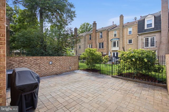 428 N PARK DR, Arlington, VA 22203
