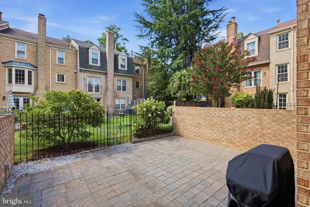428 N PARK DR, Arlington, VA 22203