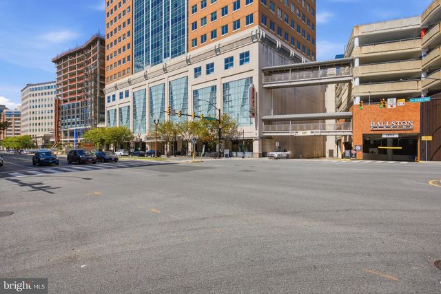 428 N PARK DR, Arlington, VA 22203