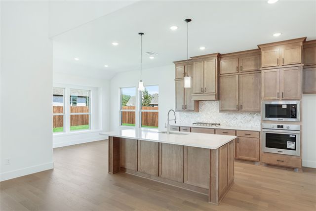 3316 Creek Meadow Drive, Anna, TX 75409