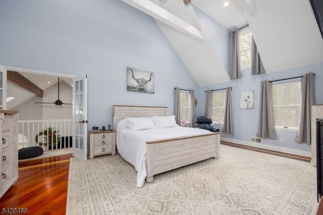 122 Forest Dr, Lebanon Twp., NJ 08826