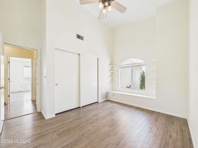 2550 W Blaine Court, Tucson, AZ 85745