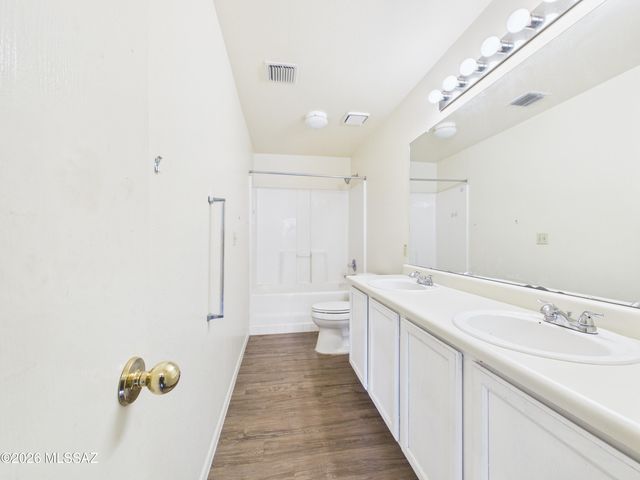 2550 W Blaine Court, Tucson, AZ 85745