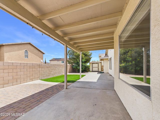 2550 W Blaine Court, Tucson, AZ 85745