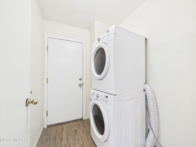 2550 W Blaine Court, Tucson, AZ 85745
