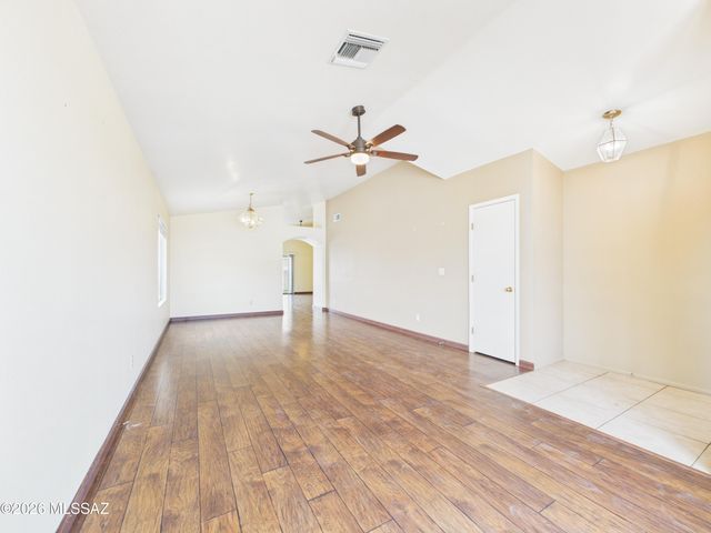 2550 W Blaine Court, Tucson, AZ 85745