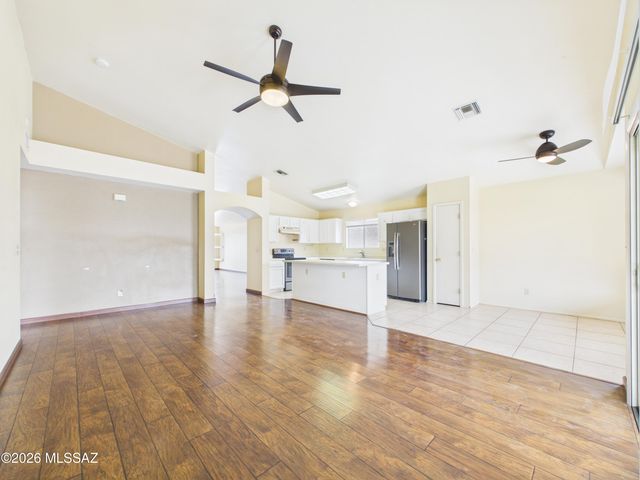 2550 W Blaine Court, Tucson, AZ 85745