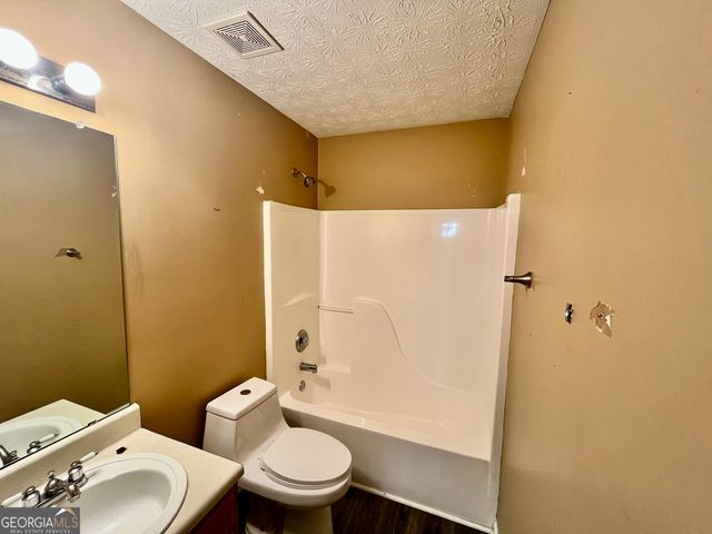 6135 Stone Creek Lane, Rex, GA 30273