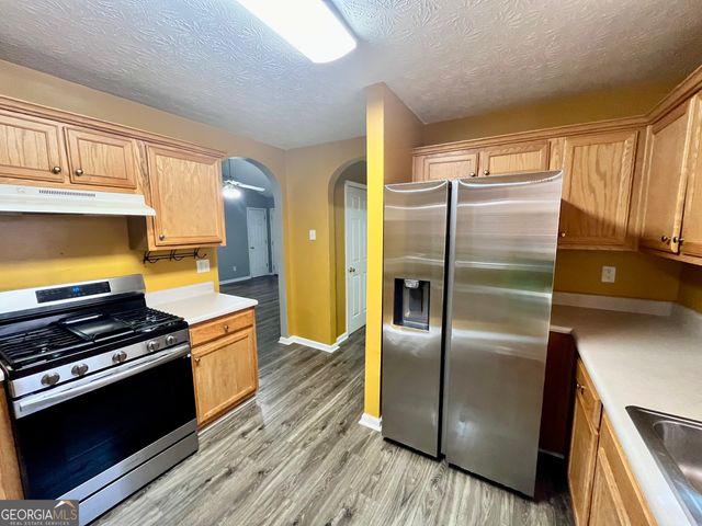 6135 Stone Creek Lane, Rex, GA 30273