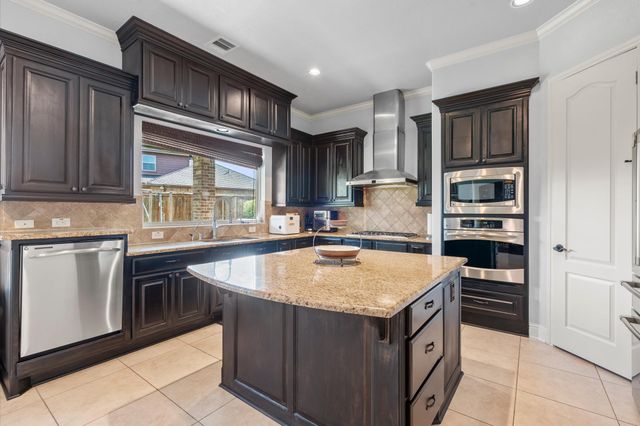 18703 S Bee Cave Springs Circle, Cypress, TX 77433