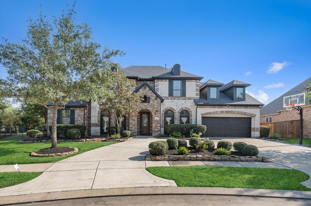 18703 S Bee Cave Springs Circle, Cypress, TX 77433