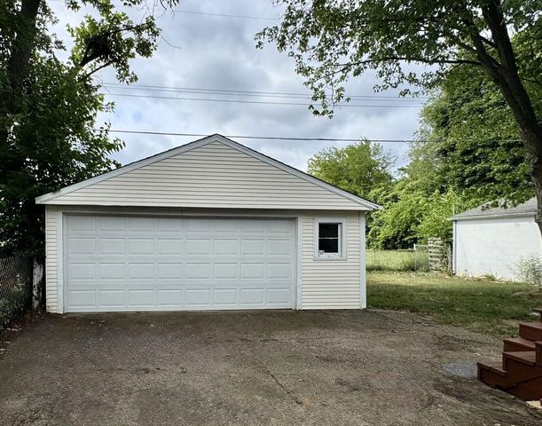 3730 Holly Avenue, Flint, MI 48506