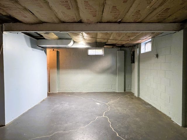 3730 Holly Avenue, Flint, MI 48506