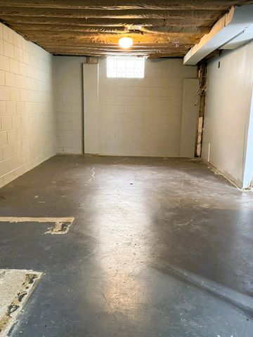 3730 Holly Avenue, Flint, MI 48506