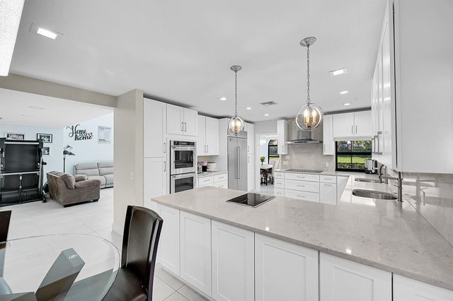 22573 Esplanada Drive, Boca Raton, FL 33433