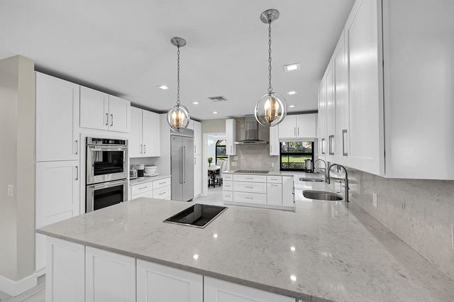 22573 Esplanada Drive, Boca Raton, FL 33433