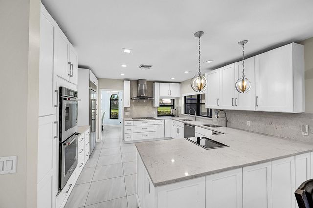 22573 Esplanada Drive, Boca Raton, FL 33433