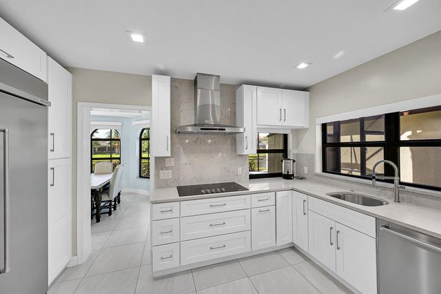 22573 Esplanada Drive, Boca Raton, FL 33433