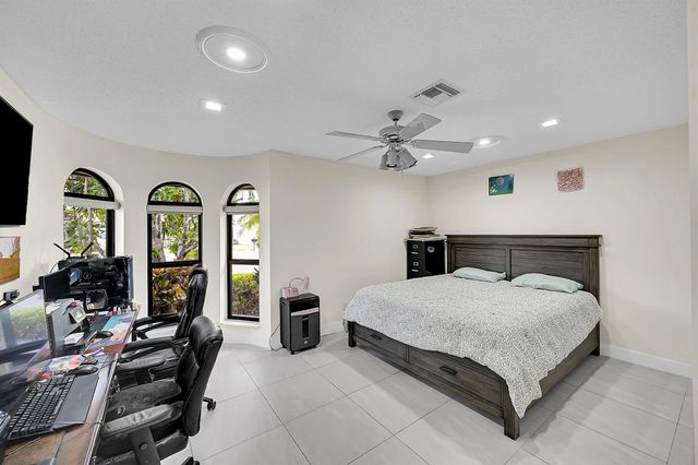 22573 Esplanada Drive, Boca Raton, FL 33433