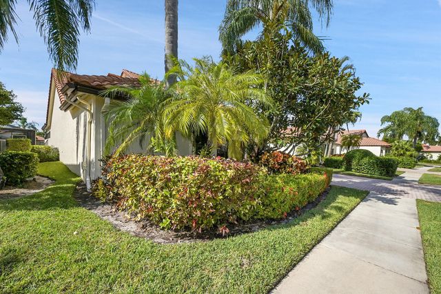 22573 Esplanada Drive, Boca Raton, FL 33433