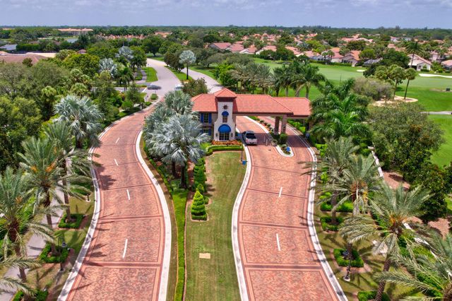 22573 Esplanada Drive, Boca Raton, FL 33433