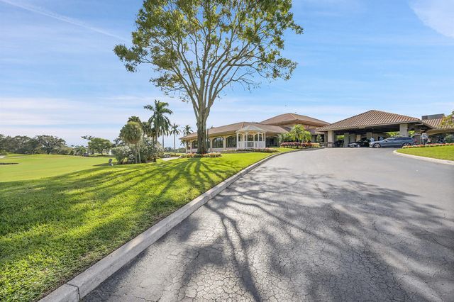 22573 Esplanada Drive, Boca Raton, FL 33433