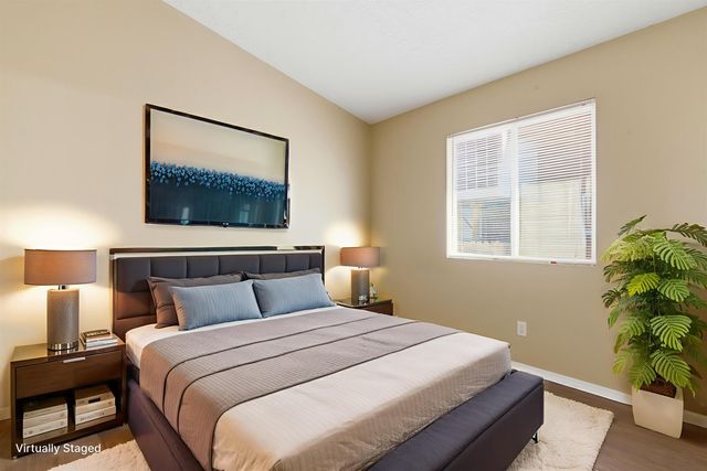 6035 Stargazer Avenue NW, Albuquerque, NM 87114