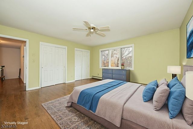 2 Denise Dr, Kinnelon Boro, NJ 07405