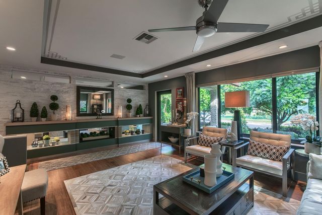 1209 N Lakeside Drive, Lake Worth Beach, FL 33460