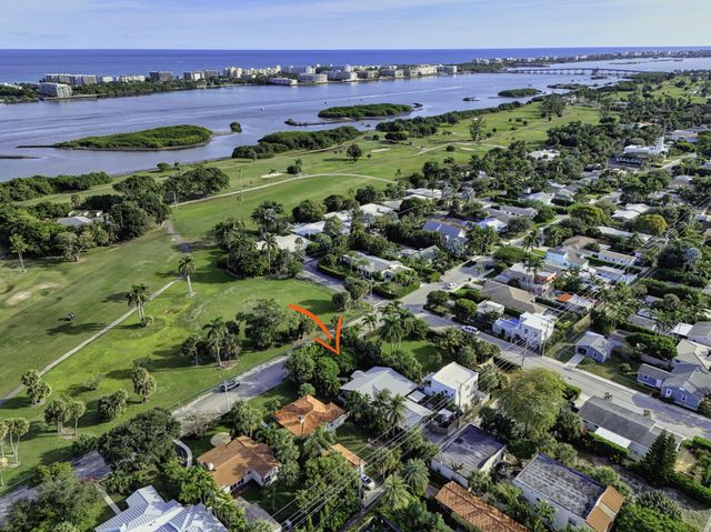 1209 N Lakeside Drive, Lake Worth Beach, FL 33460