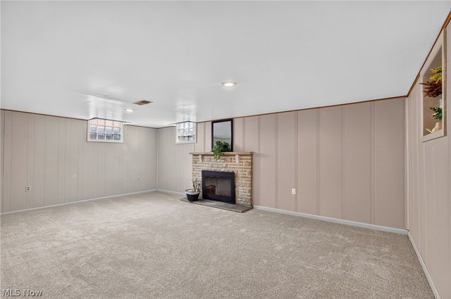 514 6th Street NW, North Canton, OH 44720
