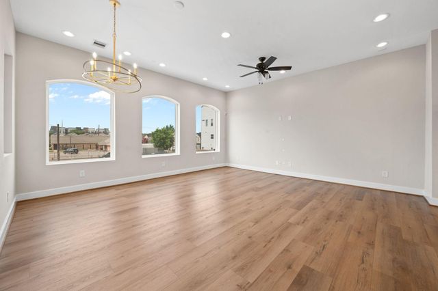 765 Grove Street, Houston, TX 77020
