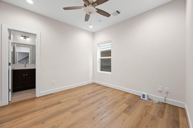 765 Grove Street, Houston, TX 77020