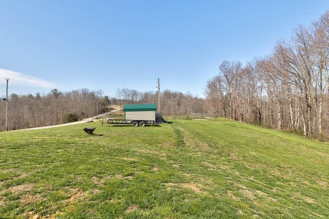 1693 Dan Ridge Road, Wellington, KY 40387