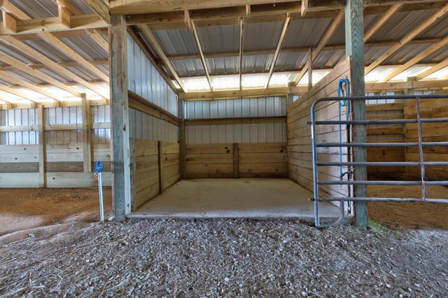 1693 Dan Ridge Road, Wellington, KY 40387