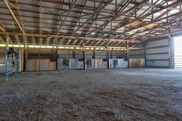 1693 Dan Ridge Road, Wellington, KY 40387