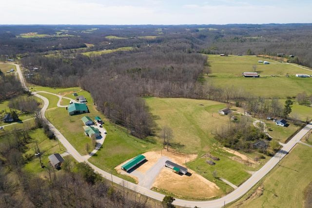 1693 Dan Ridge Road, Wellington, KY 40387