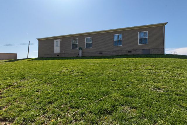 1693 Dan Ridge Road, Wellington, KY 40387